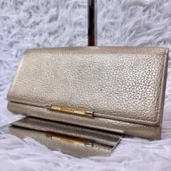 ユーバイウンガロ 長財布 ゴールド レザー カード収納大容量 牛革 金具