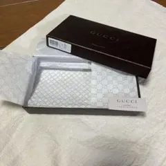 グッチ長財布空き箱