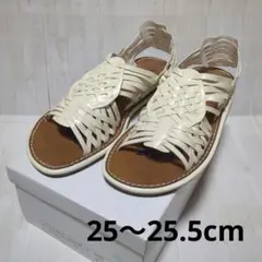 新品 フラットメッシュサンダル アイボリー 3L
