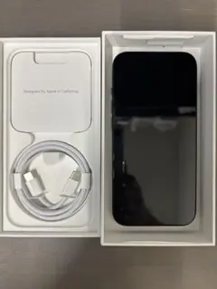 Apple iPhone 15ブラック 本体