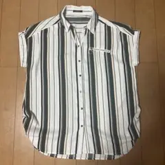 ストライプ 半袖シャツ