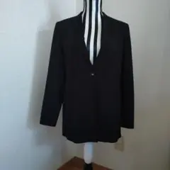 ノーカラージャケット 黒