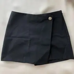 H&M ミニスコート 黒　スカート パンツ