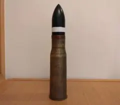 骨董 大日本帝国陸軍 47ミリ砲弾の残骸 戦車 砲弾 旧日本軍 薬莢