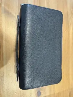 Item thumbnail for item 4268a9d9-dc63-43fa-8e51-9d93c221767d