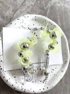 1点のみ【じゃらイエローアシメピアス】