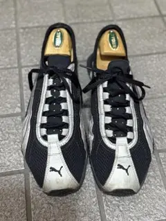 Puma 黒✖️シルバー　スニーカー　REGALシューキーパー付
