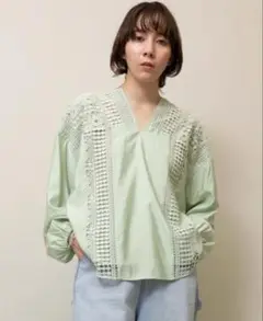 Johnbull ジョンブル　レースブロッキングブラウス
