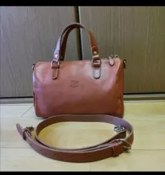 美品イルビゾンテボストンバッグ レザー ショルダーにも
