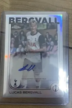 ルーカス・ベルグヴァル サイン入りカード　topps