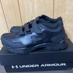 UNDER ARMOUR ブラック スニーカー ベルクロ　箱なし