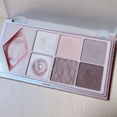 Item thumbnail for item ff866cfe-5c7f-493a-8024-6cc9b004552b