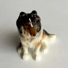 犬　イヌ　BONE CHINA ボーンチャイナ　陶器　置物　ミニチュア　コリー
