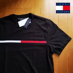 【新品】トミーヒルフィガー 25ss フラッグロゴ Tシャツ ブラック М