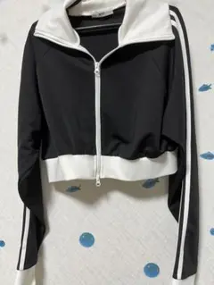 WEGO ショート丈　ジャージ風