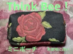 Think Bee！ブラック地に真紅のバラ刺繍ミニポーチ、未使用に近い