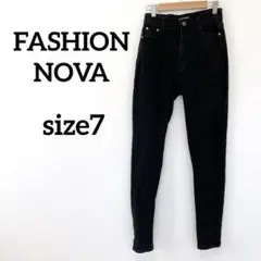 FASHION NOVA 【size7】ブラック スキニーデニム 小さめ
