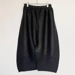 極美品 プリーツ プリーズ 変形 サルエルパンツ 斜めプリーツ サイズ3 黒