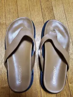 CAMINANDO ブラウン トングサンダル