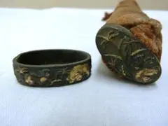 【刀装具 柄 塚 縁頭 犬葉高盛象嵌細工 イヌ希少 拵え・160】◆外装 陣笠