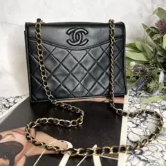CHANEL シャネル【美品】ビンテージ フラップ マトラッセ ショルダバッグ