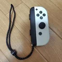 任天堂Switch・Joy-Con右
