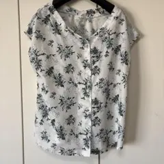 テチチ❤︎花柄上品ブラウス⭐︎超美品！