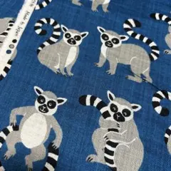 【リネンライクスラブプリント】ワオキツネザル 約102×50cm