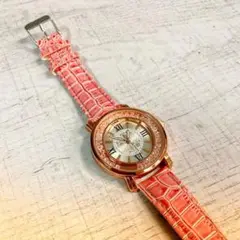 新品☆安心メルカリ便☆レディースアナログ腕時計☆☆ピンク