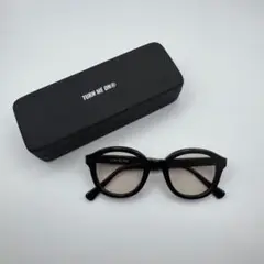 TURN ME ON サングラス ブラック