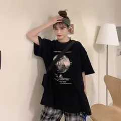 地球 プリント カジュアル Ｔシャツ 黒 ゆったり 韓国 大きめ 月 トップス