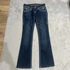 Item thumbnail for item fb0108e0-1b8c-43c4-95d4-2d819d946165