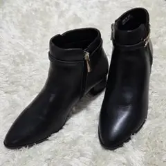 【美品】 サイドゴアブーツ ゴールドバックル　 サイドジップ 黒 23.5