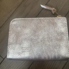 サラナン　二つ折り財布　シルバー