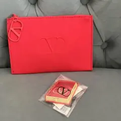 Valentino ブローチ　ノベルティ