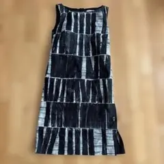 マックスマーラMAXMARAノースリーブひざ丈ワンピース 黒白ストライプ 36