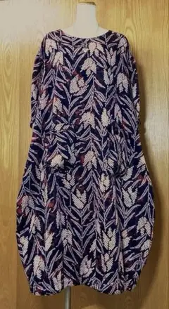 Item thumbnail for item 2a0cd5be-5882-4433-8aa7-21b21b3104ea