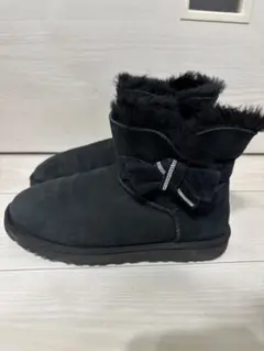 Item thumbnail for item c5821229-f222-4880-b3b7-0408ee36799c