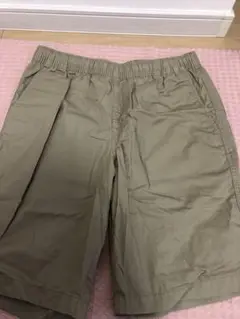 UNIQLO ハーフパンツ　ベージュ