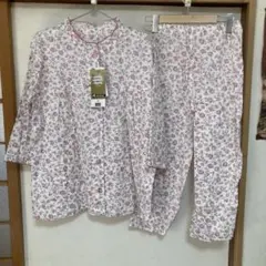 (新品)綿100%花柄レディース婦人パジャマ　ルームウェアM