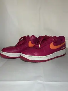 NIKE AF1 07 LV8 WORLD TOUR "FIRE BERRY"