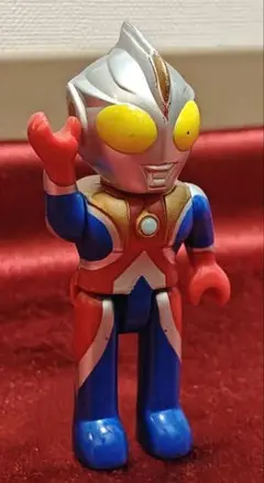 ウルトラマンタウン ウルトラマンコスモス