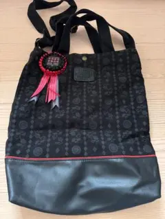 Item thumbnail for item 246a3d7b-0a88-4a1c-8cee-f8b6d8aed089