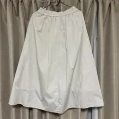 ホワイト コットン混紡 フレアスカート　GU