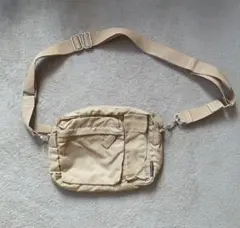 Item thumbnail for item cef84f90-c2a3-4397-9112-9cec57cfc48f
