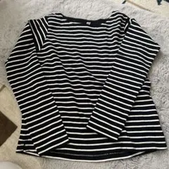 UNIQLO ボーダー柄 長袖カットソー 150