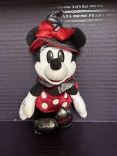 ◯ 2013 ハロウィン　ヴァンパイア　ミニー　ぬいぐるみバッジ