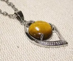 Item thumbnail for item 8f86156d-ec14-4dcd-aed7-a9e63484b24a