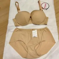 BRAGENIC W’BASICブラジャー&ショーツセット新品タグ付きD70