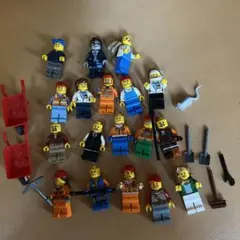 LEGO ミニフィグ 18体と スコップ ブラシなどセット